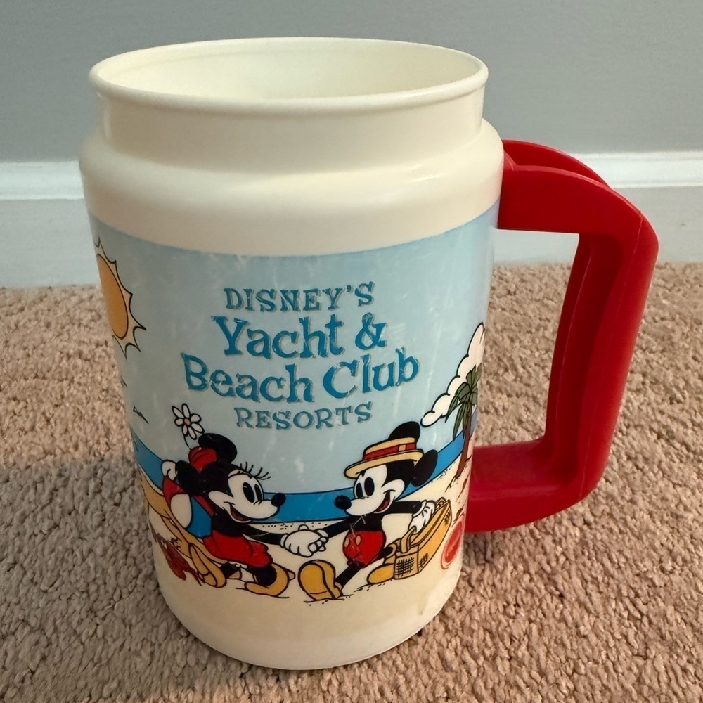 Walt Disney World | Red, White Collectible Mug Vintage WDW